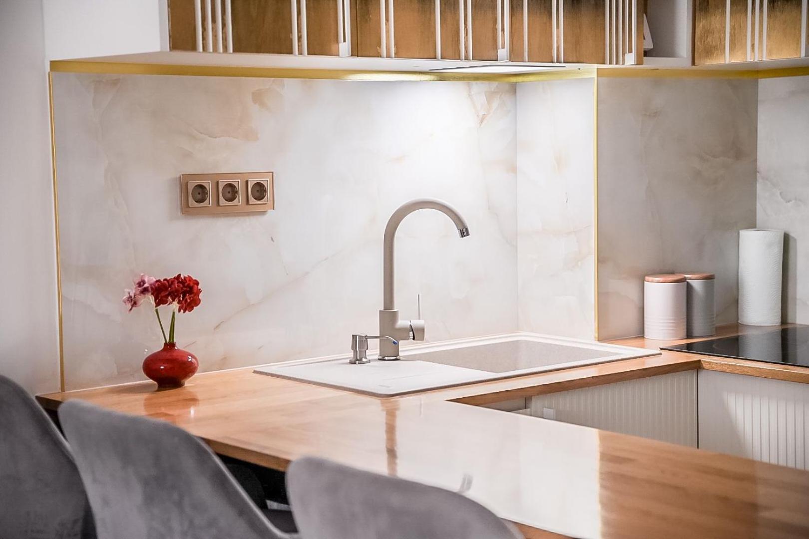 Glori Gold Apartaments バイア·マーレ エクステリア 写真