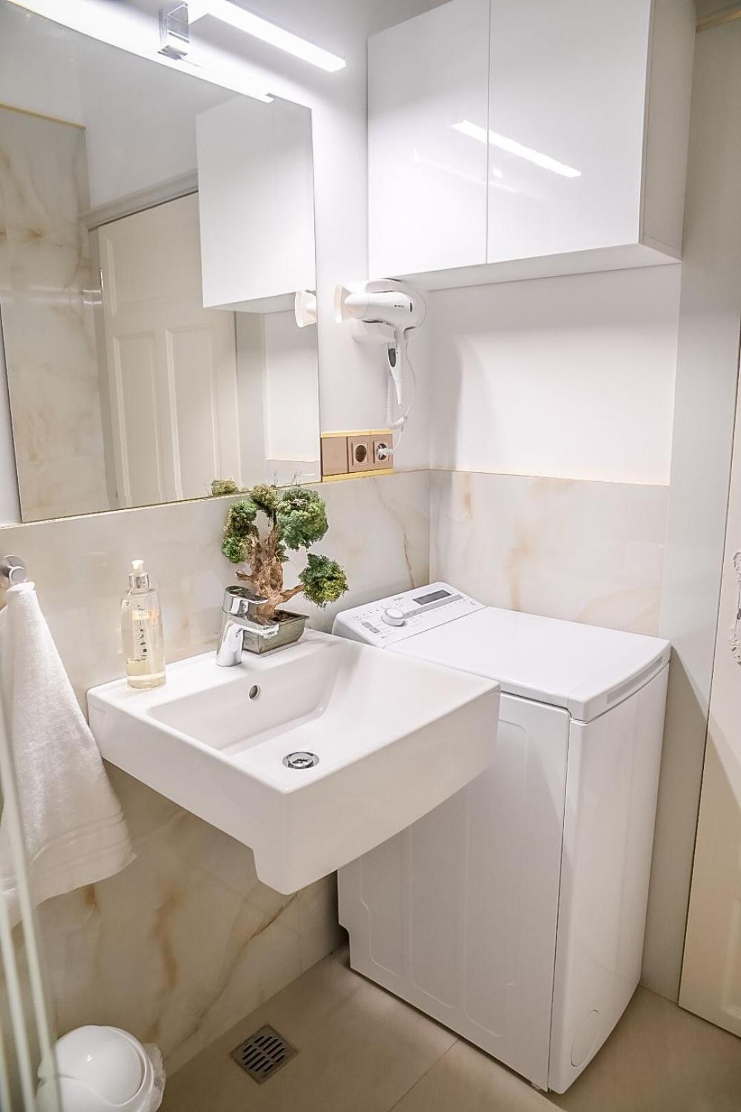 Glori Gold Apartaments バイア·マーレ エクステリア 写真