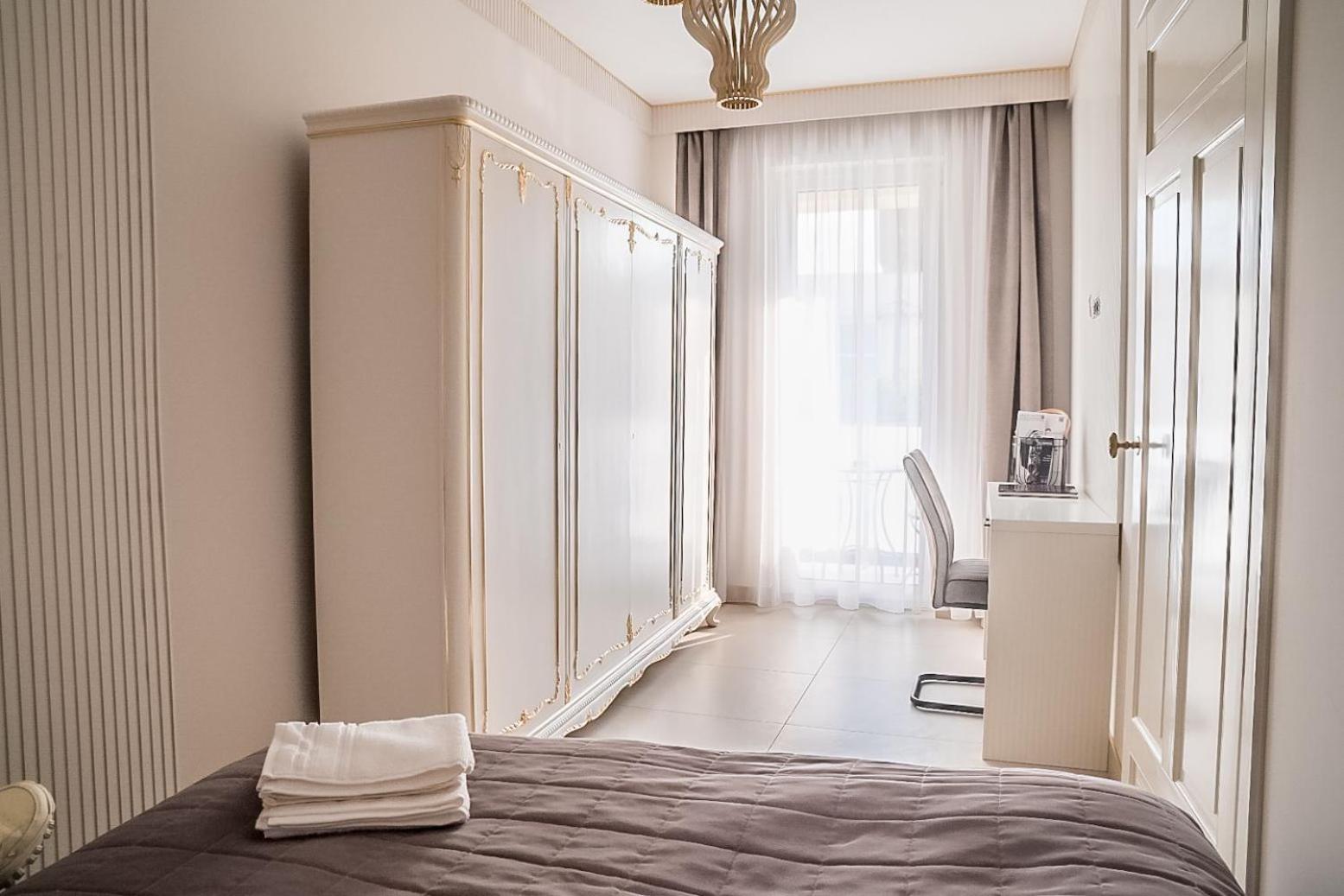 Glori Gold Apartaments バイア·マーレ エクステリア 写真
